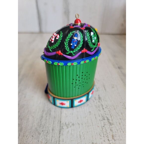 Carlton Cards Land sweets Nutcracker Suite ornament Xmas - Picture 5 of 8